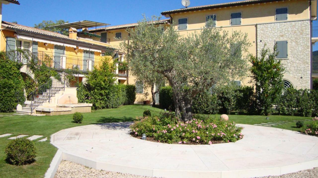 Corte Degli Ulivi 加尔达 外观 照片